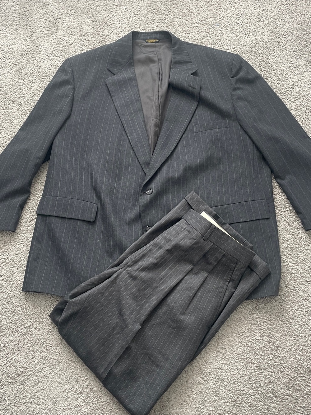 Vintage Hunter Haig Mens 2 Piece Pinstripe Suit 42L Regular 100% Wool USA Made
